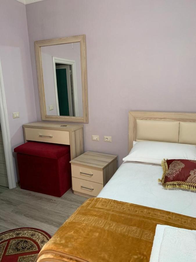 Vila Leo Lux Korce Exterior photo